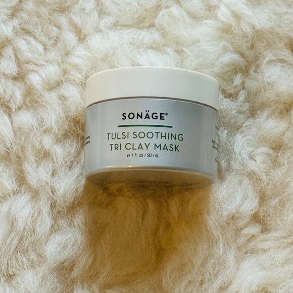 SONÄGE SKINCARE Tulsi Soothing Tri Clay Mask (Unopened) - Picture 5 of 5